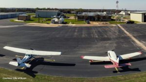 Image of planes at Coulter Airfield