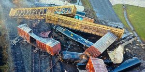 Image of a train derailment