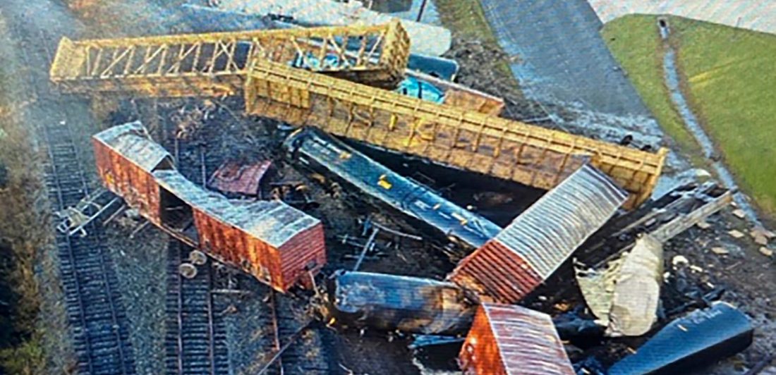 Image of a train derailment