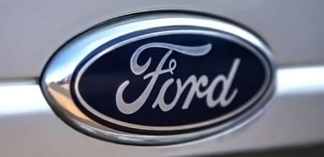 Image of a ford emblem on a vehicle